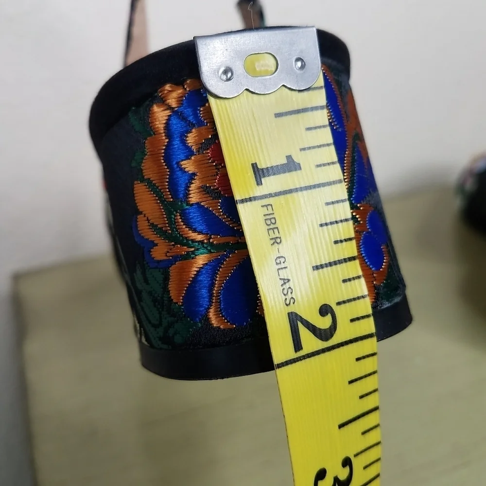 Tory Burch excellent size